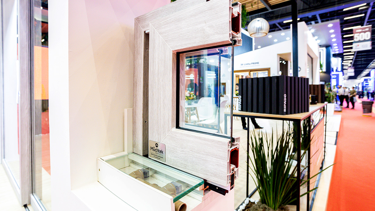 ConstruExpo junto a Solaire en El Salvador