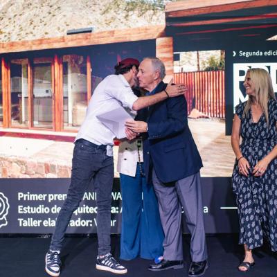 Muchtek Goldencenter 343